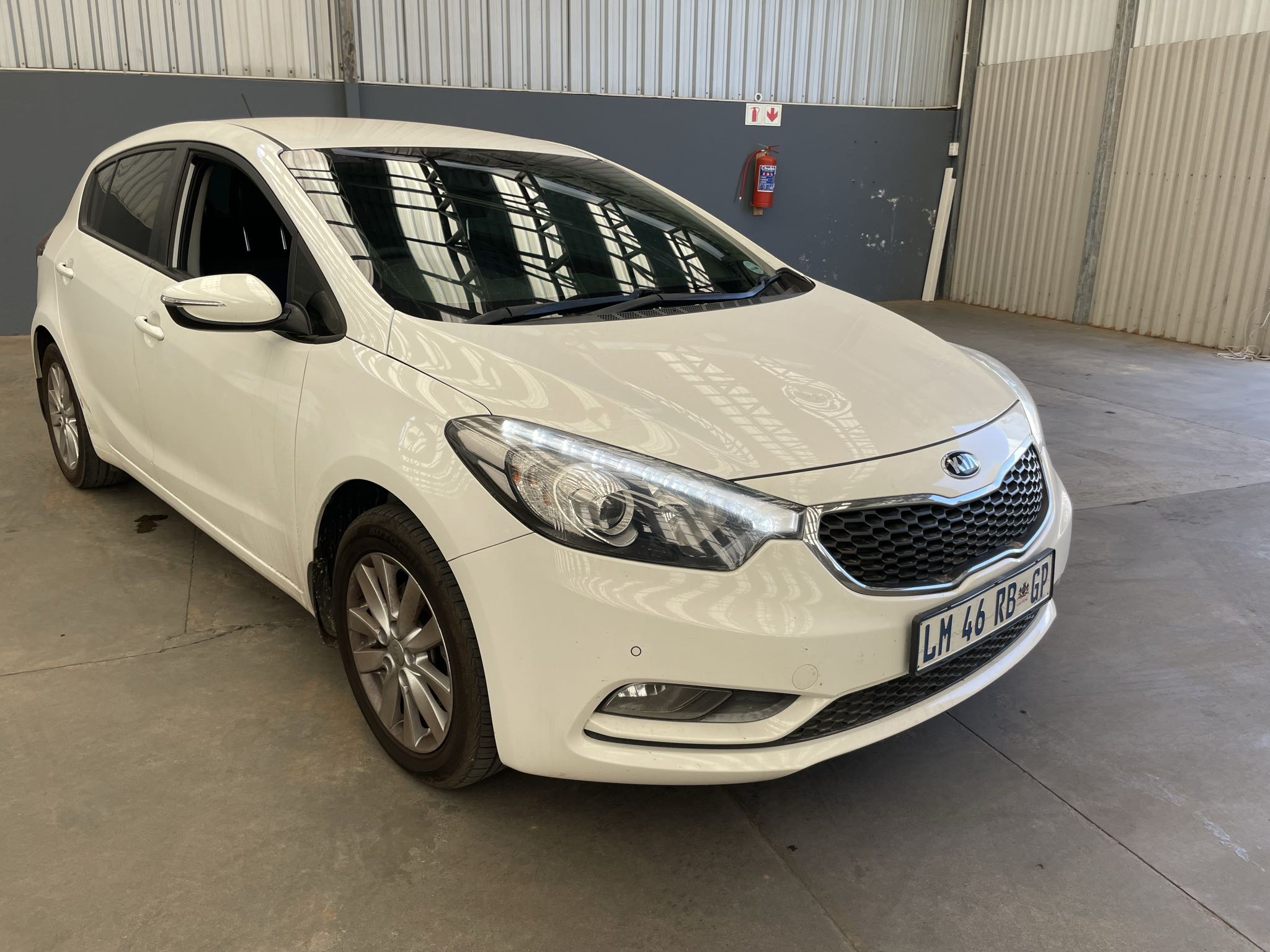 🚗 2015 Kia Cerato 2.0 EX A/T 5DR