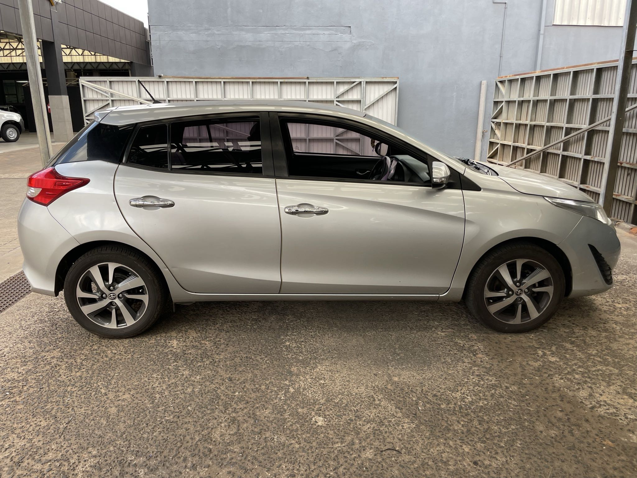 🚗 2018 Toyota Yaris 1.5 XS 5DR